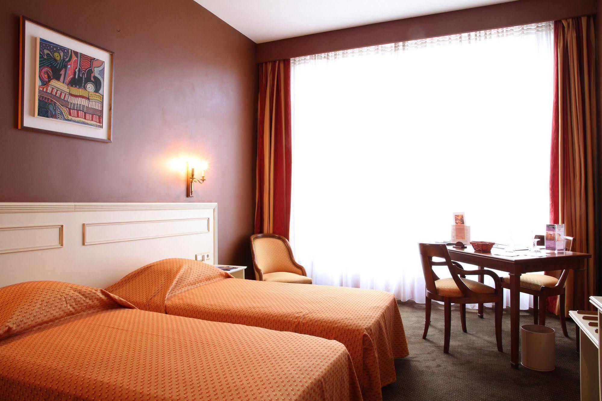 Ermitage Bouquet Hotel Rouen Ngoại thất bức ảnh